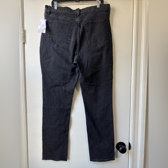 Abercrombie & Fitch women’s 90s Slim Straight Ultra High Rise Black Jean - Picture 4 of 10